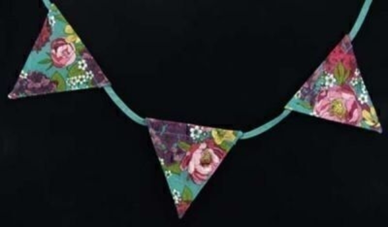Part of the peony range by designer Gisela Graham. Peony Canvas Bunting. Great party decoration. 8 flag and each flag size 14x14cm. Length 180cm